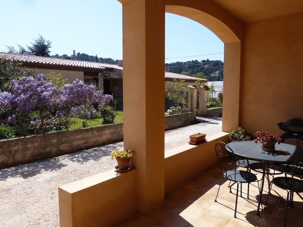 Gîte du Pagoulin - Gîte Hyères Extérieur photo